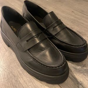 Women’s black Aldo loafers. Size 8.5